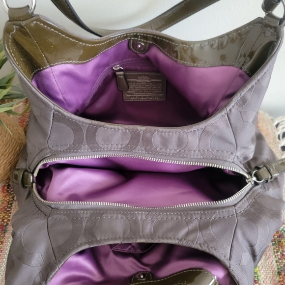 Coach Signature Madison Maggie Shoulder Bag - Picture 8 of 9